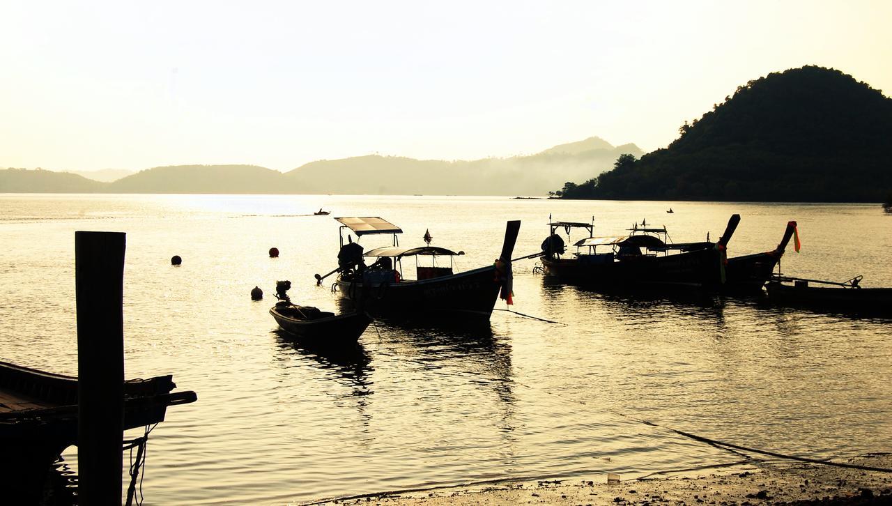 Gardenhomeresortkohjum Koh Jum Exteriör bild